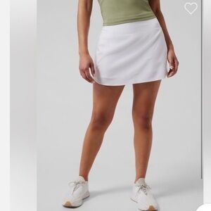 NWOT Athleta Run With It Skort 14 inches Color White women’s L & XL